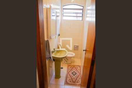 Casa à venda com 113m², 2 quartos e 3 vagasLavabo