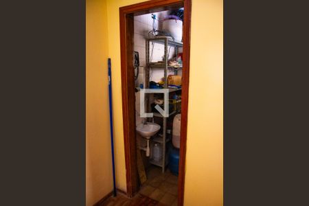 Casa à venda com 113m², 2 quartos e 3 vagasBanheiro de serviço