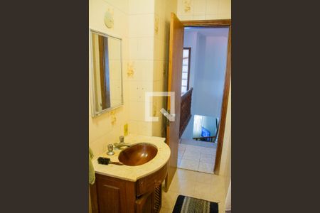 Casa à venda com 113m², 2 quartos e 3 vagasBanheiro 1