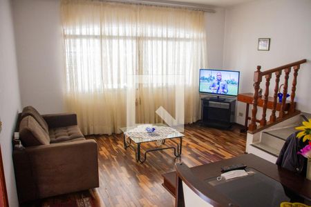 Sala de TV de casa à venda com 2 quartos, 113m² em Jardim Pinheiros, São Paulo