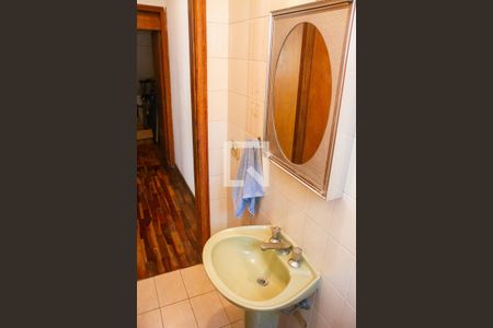 Casa à venda com 113m², 2 quartos e 3 vagasLavabo