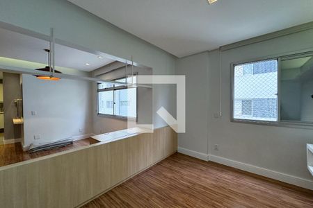 Sala de apartamento para alugar com 2 quartos, 100m² em Vila Olímpia, São Paulo