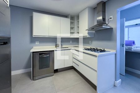 Apartamento à venda com 100m², 2 quartos e 2 vagas Apartamento à venda com 100m², 2 quartos e 2 vagasCozinha