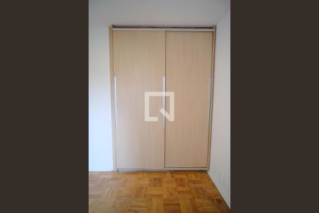 Apartamento para alugar com 72m², 2 quartos e sem vagaQuarto 1