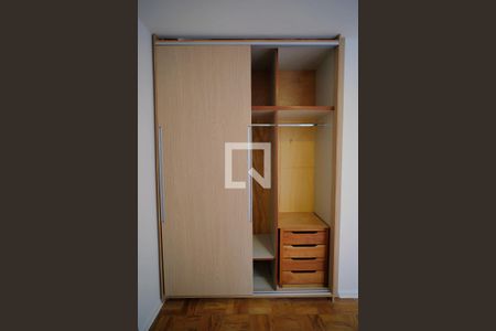 Apartamento para alugar com 72m², 2 quartos e sem vagaQuarto 2 - Suíte