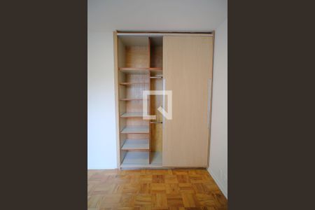 Apartamento para alugar com 72m², 2 quartos e sem vagaQuarto 1