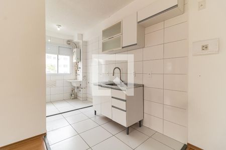 Cozinha de apartamento para alugar com 2 quartos, 42m² em Jardim São Savério, São Paulo