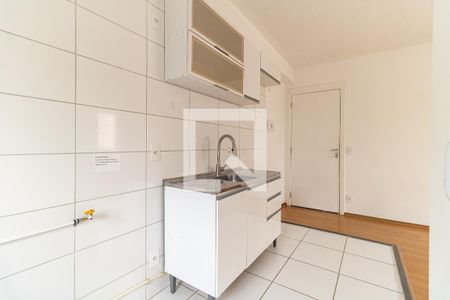 Cozinha de apartamento para alugar com 2 quartos, 42m² em Jardim São Savério, São Paulo