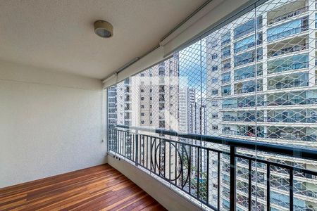 Varanda de apartamento à venda com 3 quartos, 103m² em Indianópolis, São Paulo