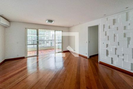 Sala de apartamento à venda com 3 quartos, 103m² em Indianópolis, São Paulo
