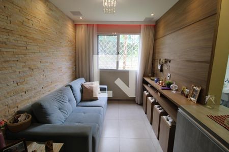 Sala de apartamento para alugar com 2 quartos, 46m² em Jardim Helga, São Paulo