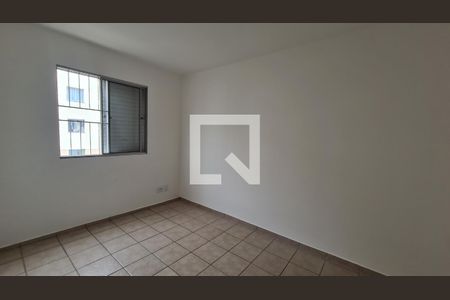 Apartamento para alugar com 77m², 2 quartos e 1 vagaQuarto