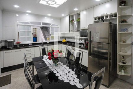 Casa à venda com 300m², 3 quartos e 2 vagasCozinha