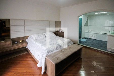 Casa à venda com 300m², 3 quartos e 2 vagasSuite