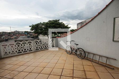Casa à venda com 300m², 3 quartos e 2 vagasVaranda