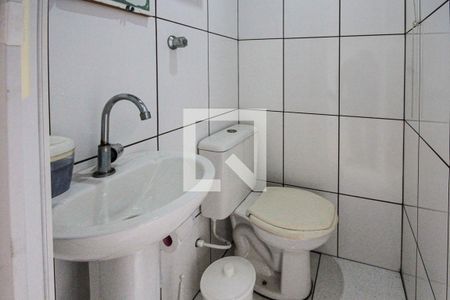 Casa à venda com 300m², 3 quartos e 2 vagasBanheiro do salão de festa