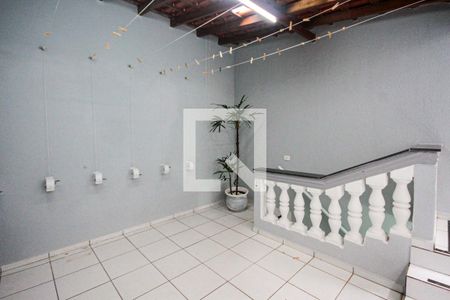 Casa à venda com 300m², 3 quartos e 2 vagasÁrea de Serviço