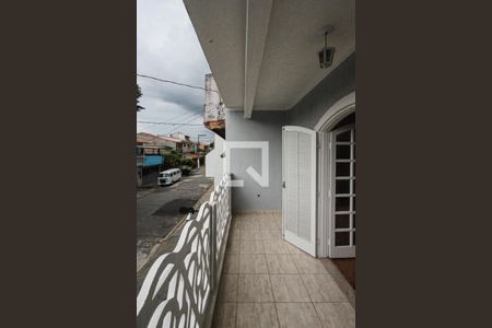 Casa à venda com 300m², 3 quartos e 2 vagasVaranda Suite