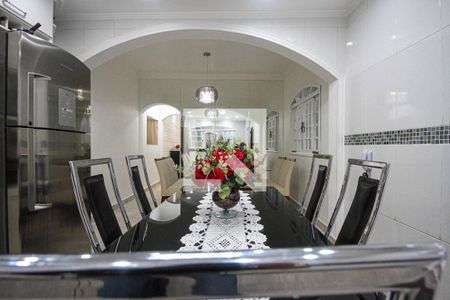 Casa à venda com 300m², 3 quartos e 2 vagasCozinha