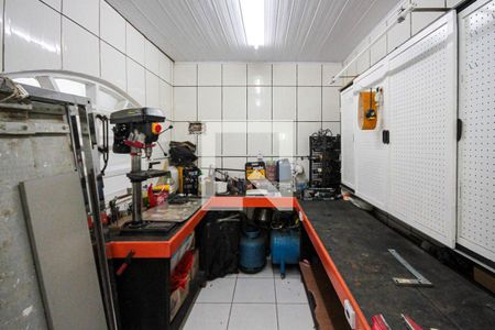 Casa à venda com 300m², 3 quartos e 2 vagasQuarto de Serviço