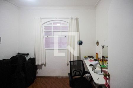 Casa à venda com 300m², 3 quartos e 2 vagasQuarto 02