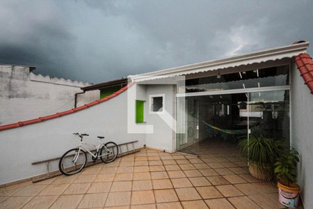 Casa à venda com 300m², 3 quartos e 2 vagasVaranda