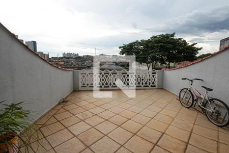 Casa à venda com 300m², 3 quartos e 2 vagasVaranda