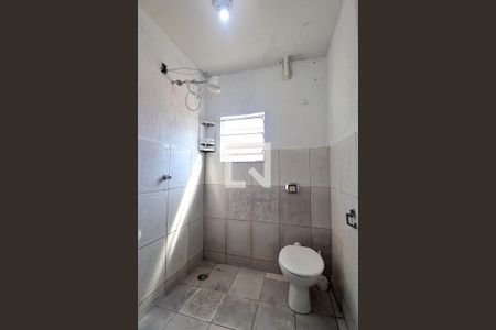 Banheiro de casa para alugar com 1 quarto, 60m² em Vila Palmares, Santo André