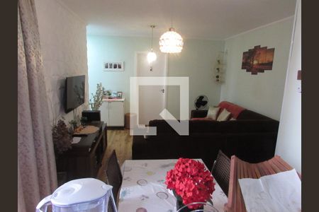 Sala de apartamento para alugar com 3 quartos, 63m² em Jardim Salete, Taboão da Serra