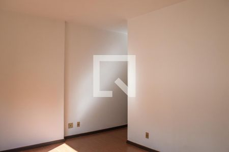 Quarto 1 de apartamento para alugar com 2 quartos, 80m² em Santo Antônio, Porto Alegre