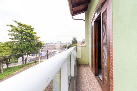 Casa à venda com 200m², 3 quartos e 7 vagas Casa à venda com 200m², 3 quartos e 7 vagasVaranda do Quarto 1 - Suíte