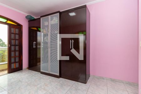 Casa à venda com 200m², 3 quartos e 7 vagas Casa à venda com 200m², 3 quartos e 7 vagasQuarto 1 - Suíte