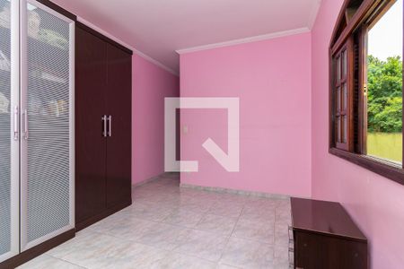 Casa à venda com 200m², 3 quartos e 7 vagas Casa à venda com 200m², 3 quartos e 7 vagasQuarto 1 - Suíte