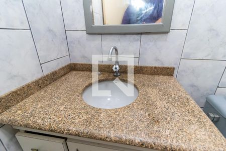 Casa à venda com 200m², 3 quartos e 7 vagas Casa à venda com 200m², 3 quartos e 7 vagasBanheiro 3