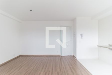 Quarto/Cozinha de kitnet/studio para alugar com 1 quarto, 26m² em Botujuru, Mogi das Cruzes