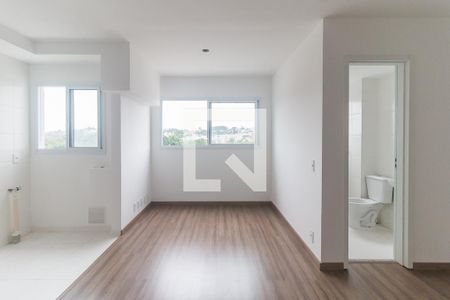 Quarto/Cozinha de kitnet/studio para alugar com 1 quarto, 26m² em Botujuru, Mogi das Cruzes