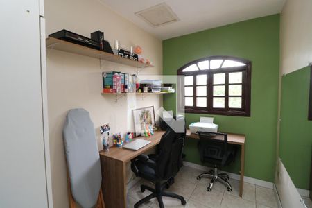 Casa para alugar com 172m², 3 quartos e 3 vagasEscritório