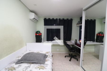 Casa para alugar com 172m², 3 quartos e 3 vagasQuarto 2