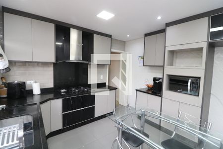 Casa para alugar com 172m², 3 quartos e 3 vagasCozinha