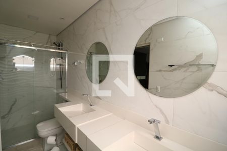 Casa para alugar com 172m², 3 quartos e 3 vagasBanheiro da Suíte