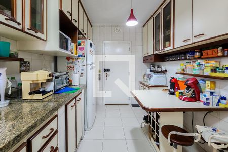 Apartamento à venda com 147m², 3 quartos e 3 vagasCozinha