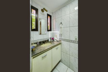 Apartamento à venda com 147m², 3 quartos e 3 vagasBanheiro da Suíte 1