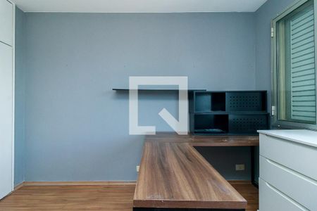 Apartamento à venda com 93m², 3 quartos e 1 vagaQuarto 2