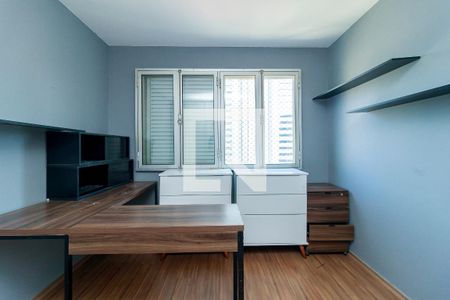 Apartamento à venda com 93m², 3 quartos e 1 vagaQuarto 2
