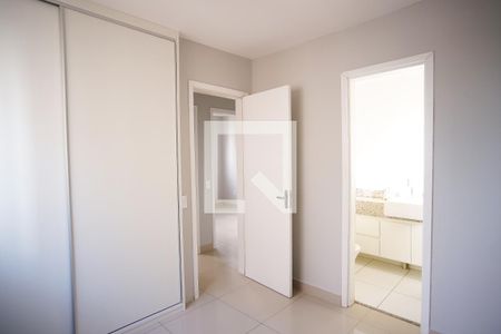 Apartamento para alugar com 70m², 3 quartos e 2 vagasQuarto 3