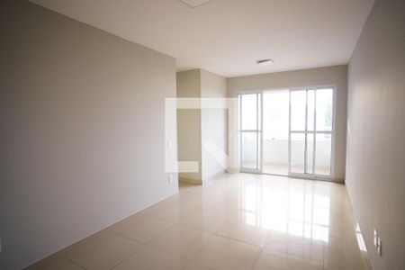 Sala de apartamento para alugar com 3 quartos, 70m² em Planalto, Belo Horizonte