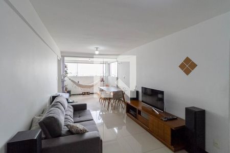 Sala  de apartamento à venda com 3 quartos, 81m² em Manacás, Belo Horizonte