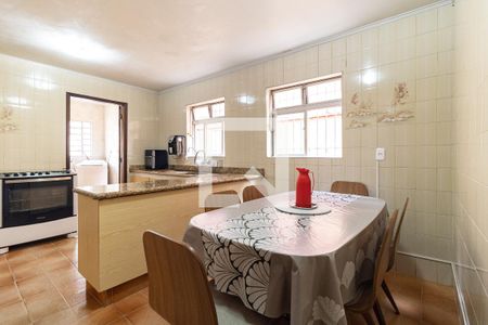 Casa à venda com 167m², 4 quartos e 4 vagasCopa da Cozinha