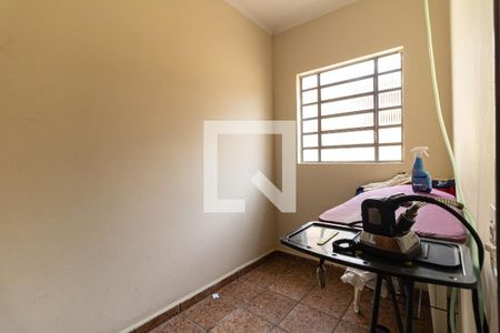 Casa à venda com 167m², 4 quartos e 4 vagasQuarto de Serviço