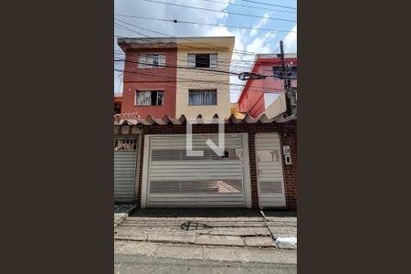 Casa à venda com 167m², 4 quartos e 4 vagasFachada